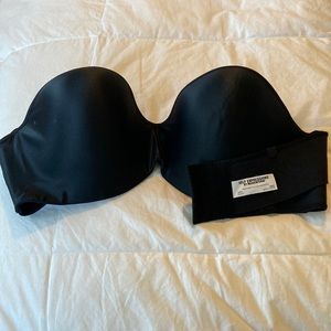Strapless convertible bra black
